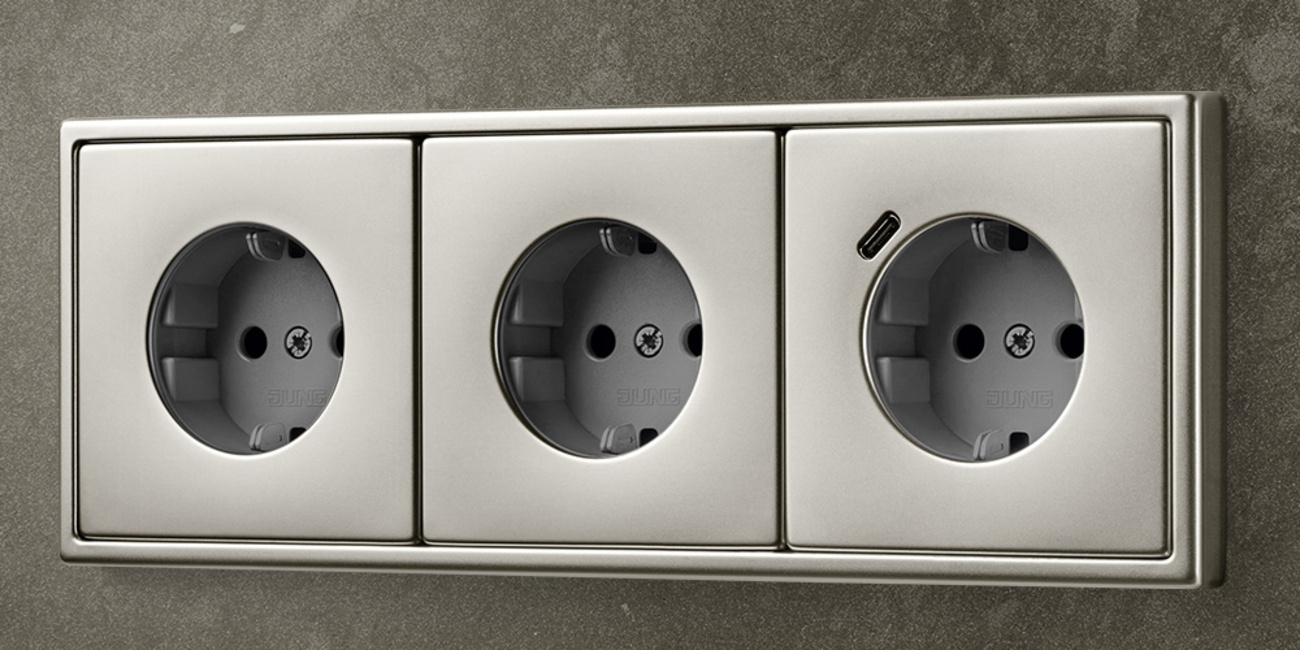 SCHUKO® Steckdosen mit USB bei Elektrotechnik Zeybek in Darmstadt