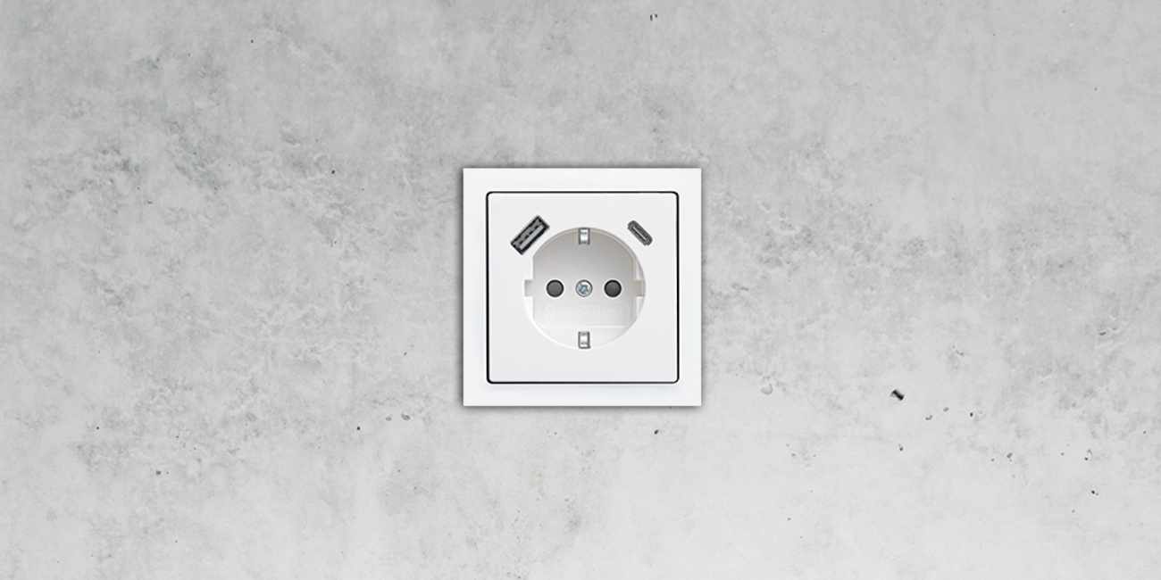 SCHUKO® USB-Steckdose bei Elektrotechnik Zeybek in Darmstadt