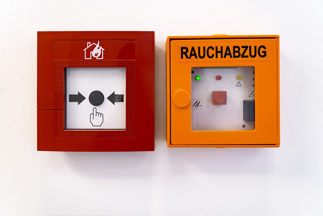 Rauchwärme&shy;abzug bei Elektrotechnik Zeybek in Darmstadt